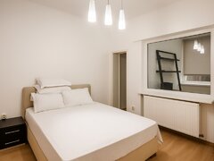 Sala Palatului - Cismigiu- Victoriei - apartament 2 camere+ birou, 71mp