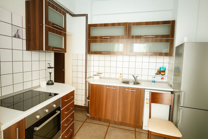 Sala Palatului - Cismigiu- Victoriei - apartament 2 camere+ birou, 71mp